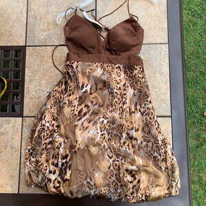 NWT Issue beautiful Gold and Brown Silk Party dress Size 6